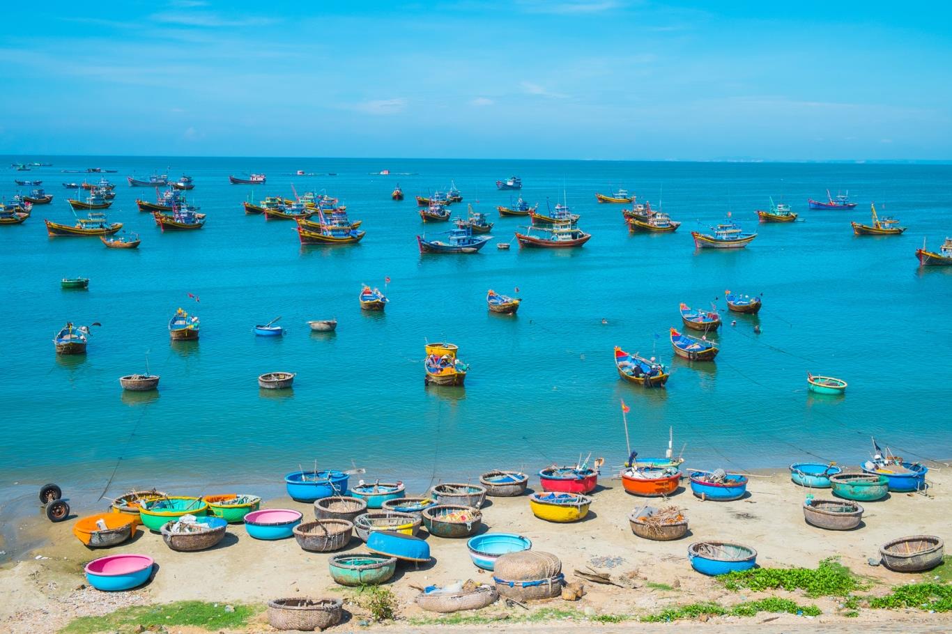 Xe Sân Bay Tân Sơn Nhất Đi Phan Thiết Đưa Đón 24/24, Giá Rẻ